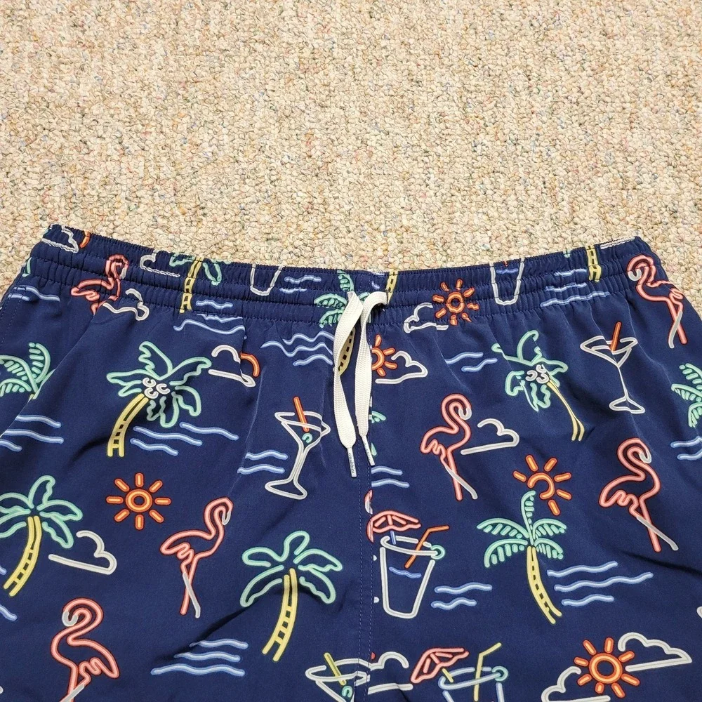Chubbies Swim Trunks Men 2XL Navy Neon‎ Flamingo Palm Tree 7
